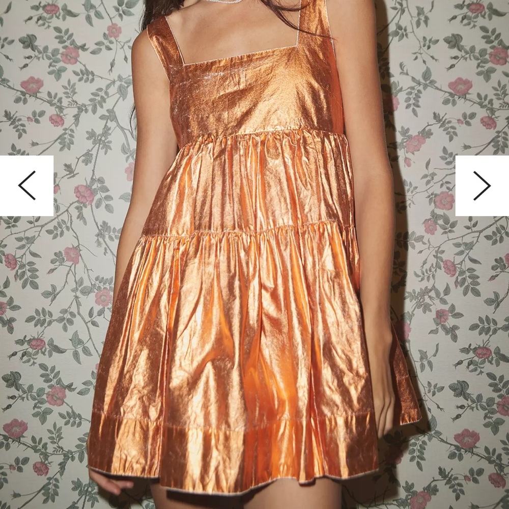 Urban Outfitters Kimchi Blue Avana Metallic Babydoll Mini Dress